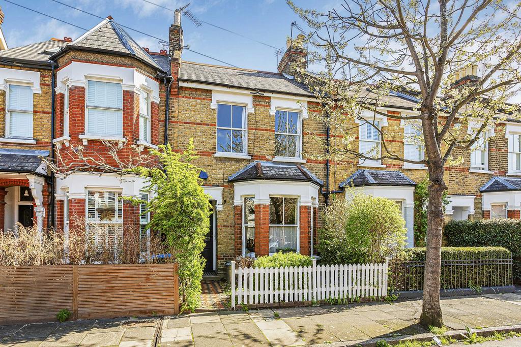 Cleveland Gardens, Barnes, SW13 3 bed house for sale - £1,500,000