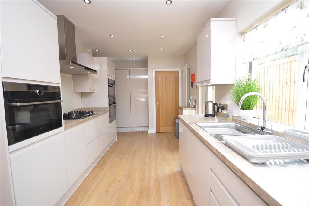Communal Kitchen