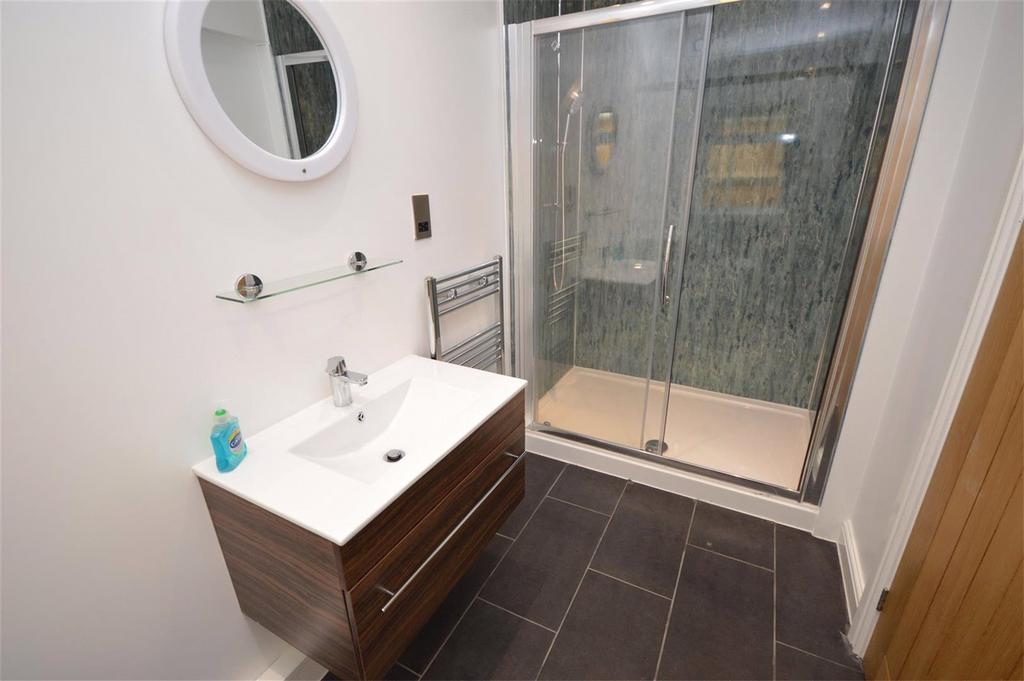 Bedroom Two En-Suite