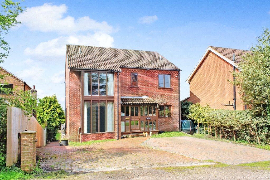 Priory Road, St. Olaves, Great Yarmouth, NR31 4 bed detached house for