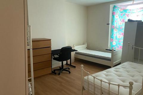 158 South Ealing Road, London, W5 4QL