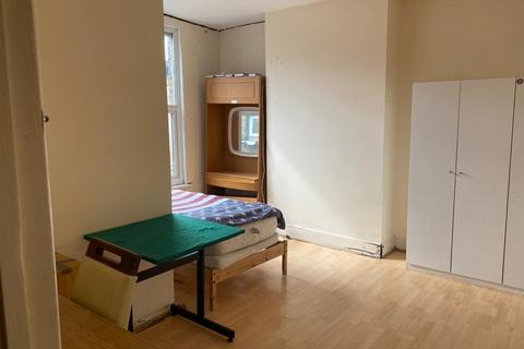 158 South Ealing Road, London, W5 4QL
