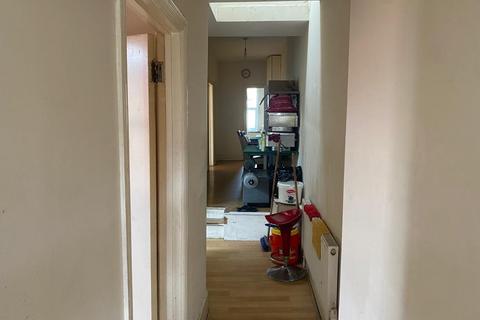 158 South Ealing Road, London, W5 4QL