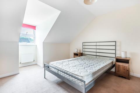 4 bedroom terraced house for sale - Joyford Passage, Oakley, Cheltenham, GL52