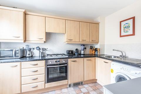 4 bedroom terraced house for sale - Joyford Passage, Oakley, Cheltenham, GL52