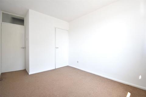 2 bedroom apartment to rent, Park Road, Farnborough, Hampshire, GU14