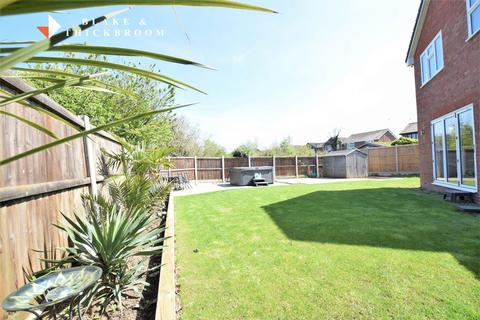 4 Brockham Close, Clacton-on-sea, CO16 8XR