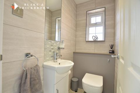 4 Brockham Close, Clacton-on-sea, CO16 8XR