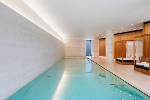 2 bedroom apartment for sale, One Kensington Gardens, Kensington, London, W8 5NX