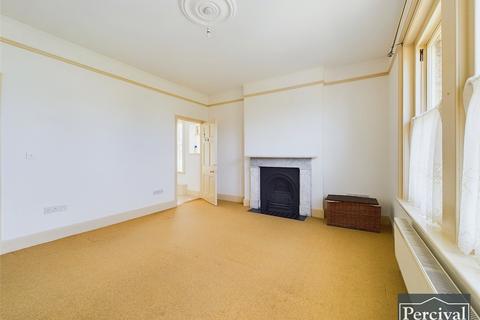 3 bedroom apartment for sale, Halstead Road, Earls Colne, Colchester, Essex, CO6