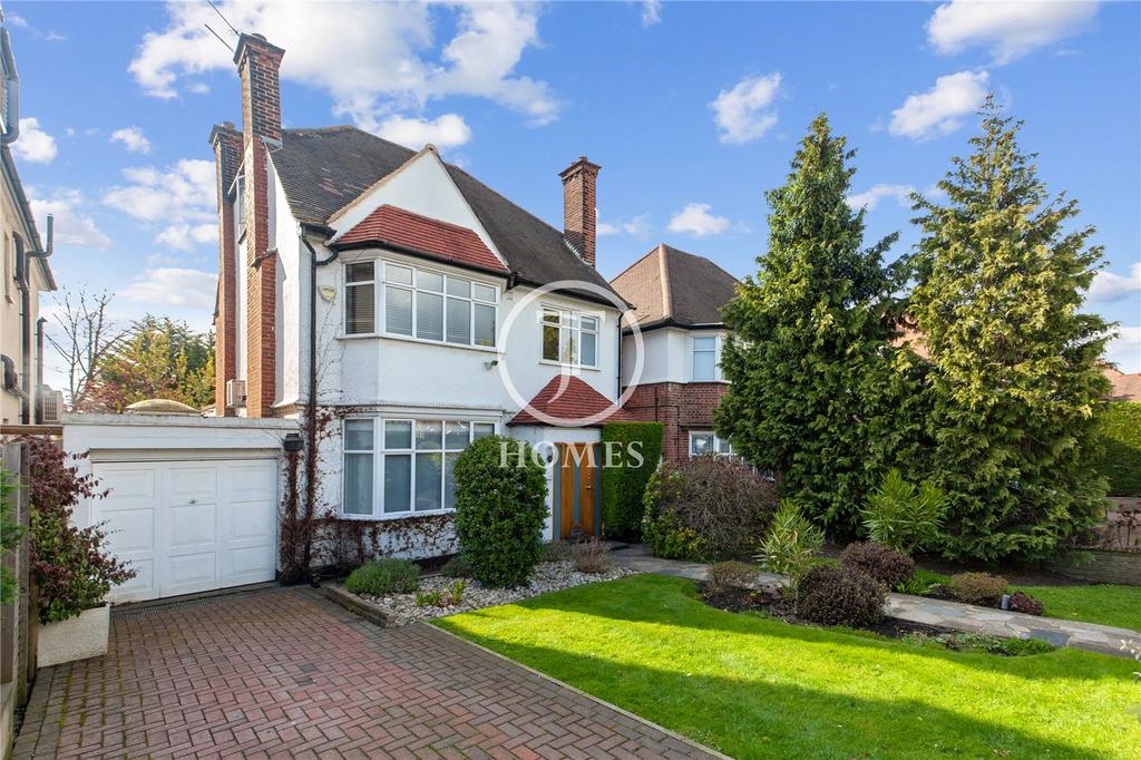 Princes Park Avenue, London, NW11 5 bed detached house for sale £