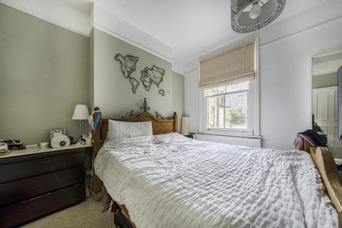 45a Lurline Gardens, London, SW11 4DD