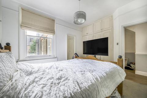 45a Lurline Gardens, London, SW11 4DD