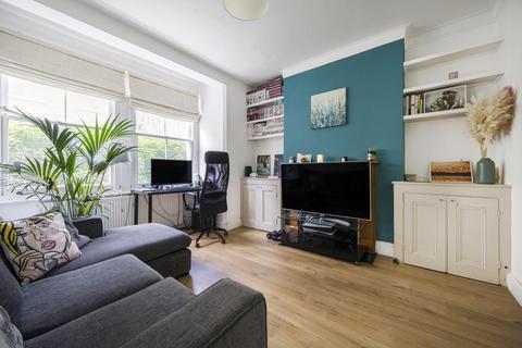 45a Lurline Gardens, London, SW11 4DD