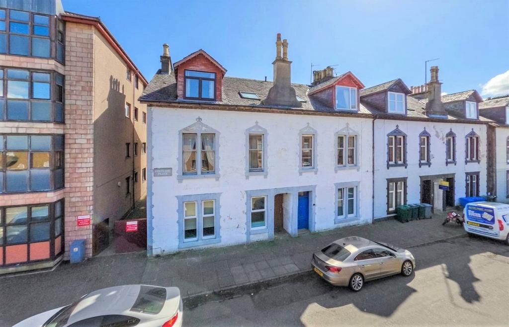 John Street, Helensburgh, Argyll and Bute, G84 8XL 2 bed flat for sale
