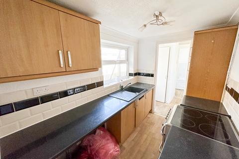 3 bedroom terraced house to rent, Lowestoft, NR32
