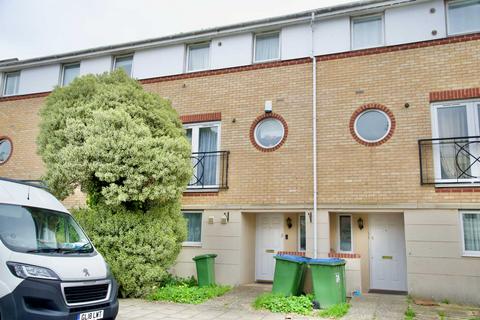 26 Miles Drive, London, SE28 0JA
