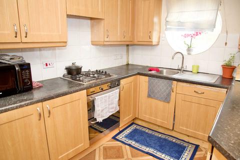 26 Miles Drive, London, SE28 0JA