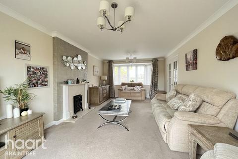 91a Pochard Way, Great Notley, Braintree, CM77 7WA