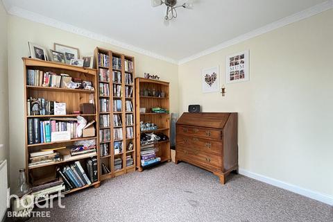 91a Pochard Way, Great Notley, Braintree, CM77 7WA