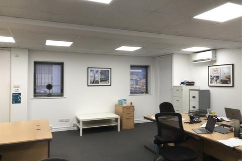 Office to rent, East Grinstead, West Sussex