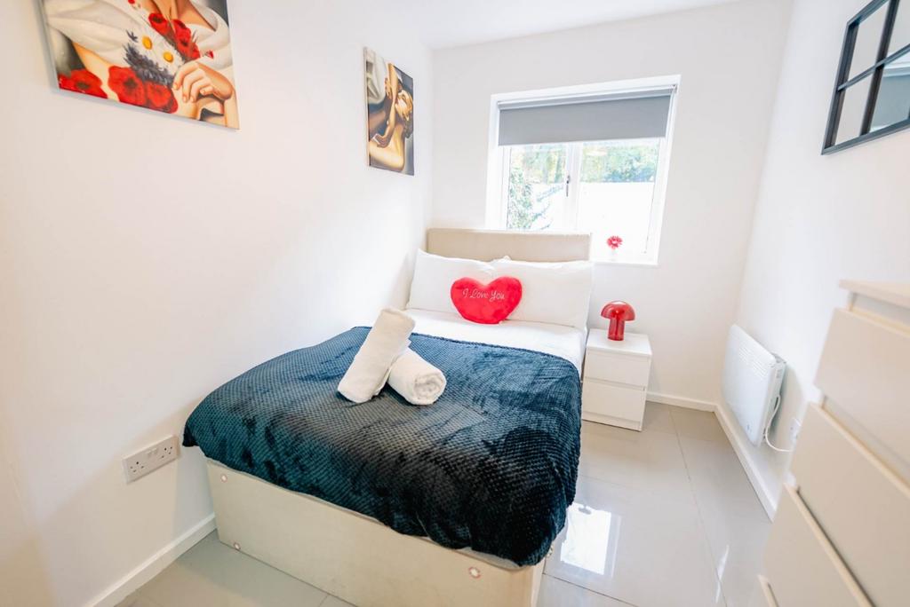 Apartment in Cardiff - View 2