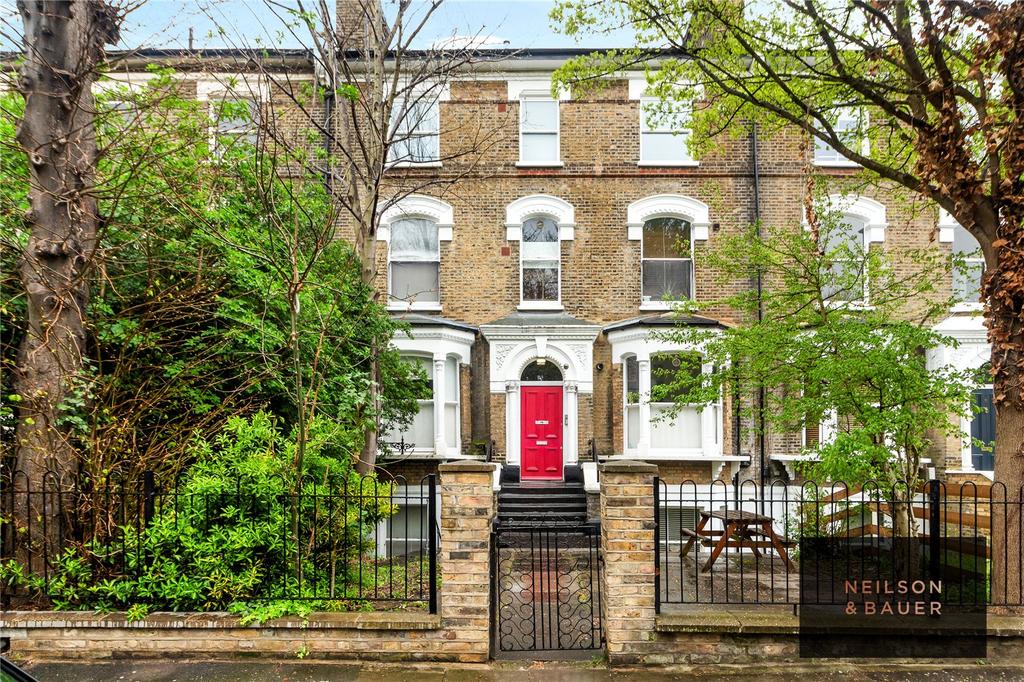 Petherton Road, Highbury, London, N5 2 bed apartment for sale £750,000