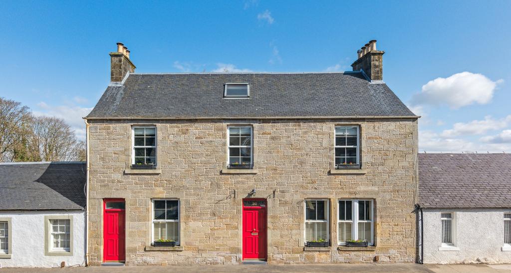 30 Main Street, Cambusbarron, Stirling, FK7 9NN 4 bed terraced house