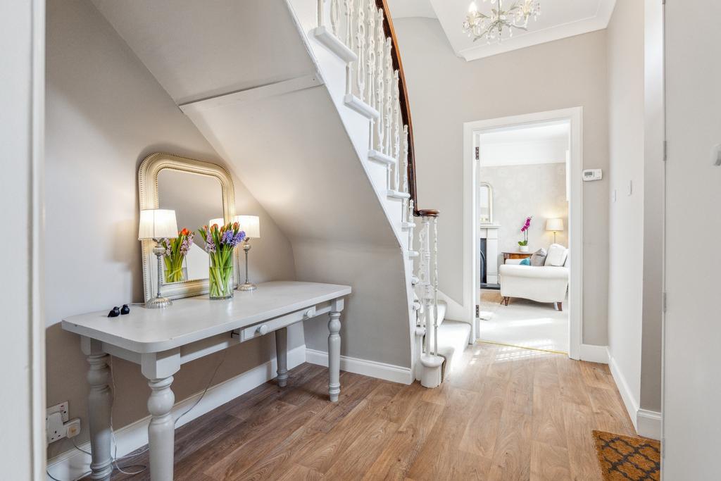 30 Main Street, Cambusbarron... 4 bed terraced house £365,000