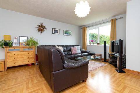 4 bedroom end of terrace house for sale - Holdbrook, Hitchin, Hertfordshire, SG4