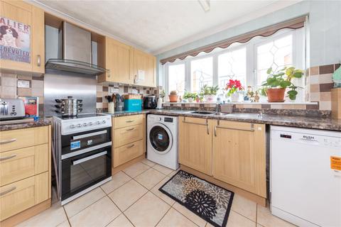 39 Ditchling Close, Luton, LU2 8JR