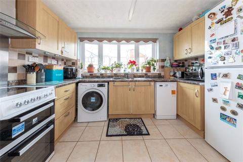 39 Ditchling Close, Luton, LU2 8JR