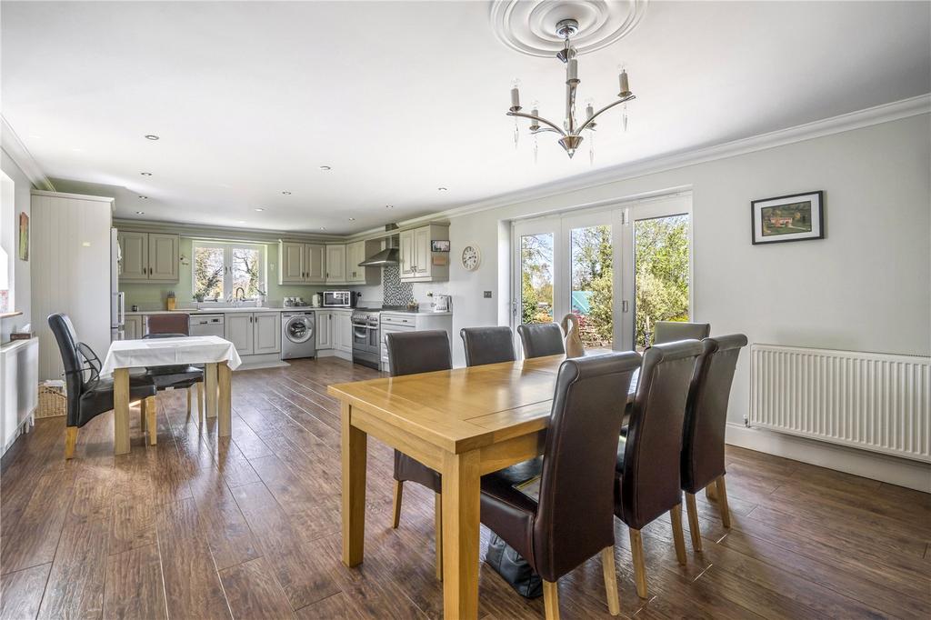 Cottage Kitchen