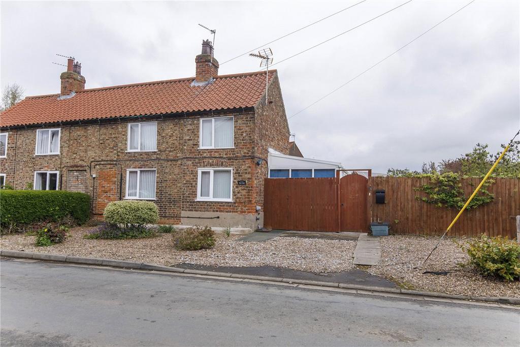 Garmancarr Lane, Wistow, Selby, North Yorkshire, YO8 2 bed semi