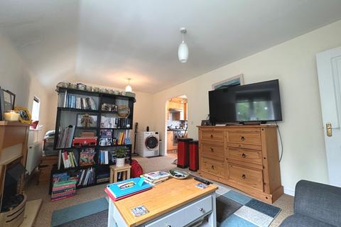 2 bedroom coach house for sale, Fallow Crescent, Hedge End, Southampton, SO30