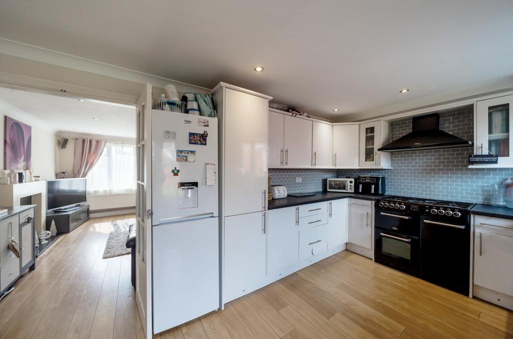 Norridge View, Warminster, BA12 3 bed semidetached house for sale £