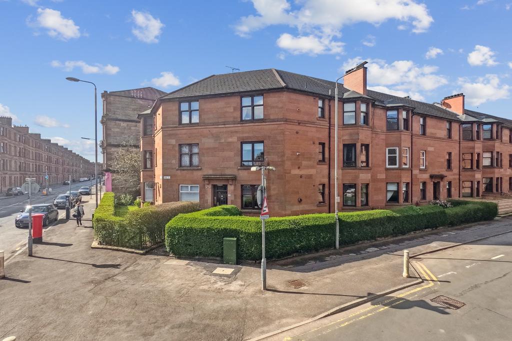 Ruel Street, Flat 1/2, Battlefield, Glasgow, G44 4AR 2 bed flat for