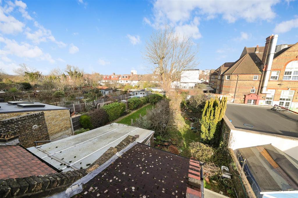 Dersingham Road, London NW2 3 bed end of terrace house £700,000
