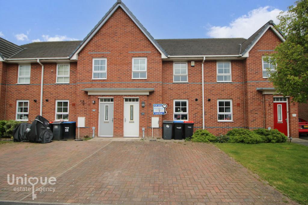 Hawthorn Drive, ThorntonCleveleys, FY5 3 bed terraced house for sale