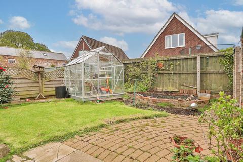 39 Chestnut Garth, Burton Pidsea, Hull, HU12 9DA