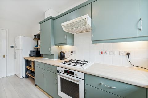 2/1, 15 Handel Place, Glasgow, G5 0TP