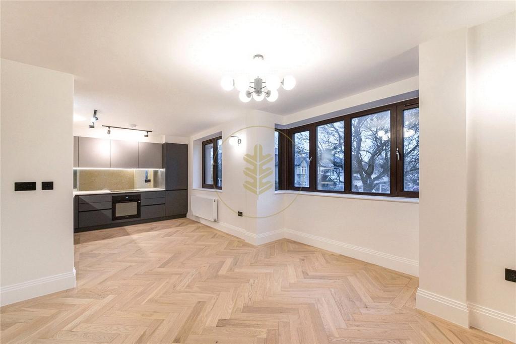 Shakespeare Road, Mill Hill, London, NW7 3 bed duplex £2,999 pcm (£