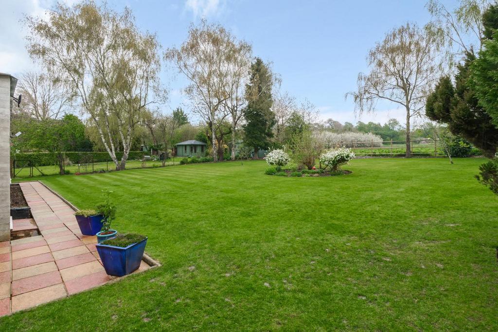 Blackness Lane, Keston 4 bed bungalow for sale £999,999