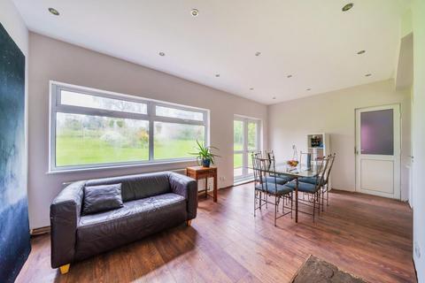Strathallan Blackness Lane, Keston, BR2 6HL