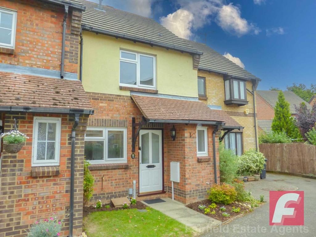Balmoral Road, Abbots Langley 2 bed terraced house for sale £375,000