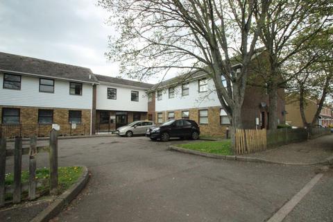 Flat 9, Churchill Court, 9 Gladstone Road, Orpington, BR6 7TF