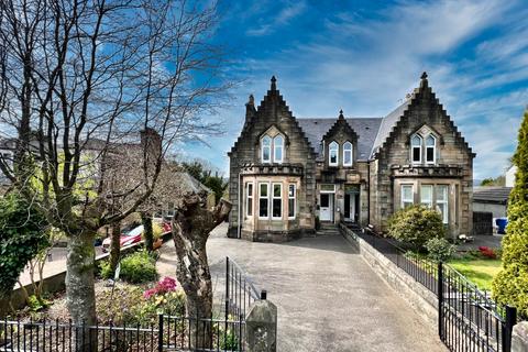 26 Dalry Road, Beith, KA15 1AU