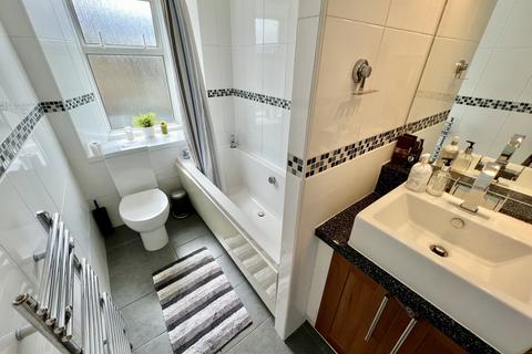 26 Dalry Road, Beith, KA15 1AU