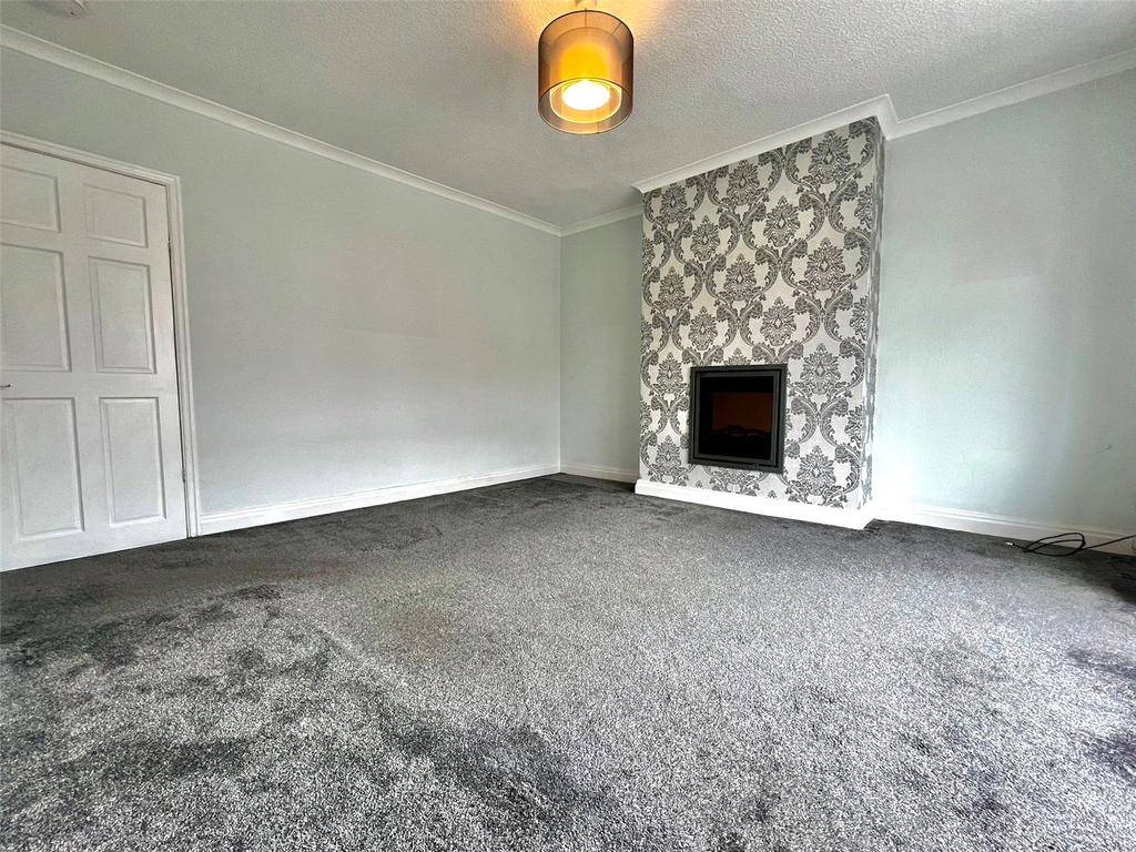 Park Road, Yeadon, Leeds, West... 2 bed terraced house £800 pcm (£185 pw)