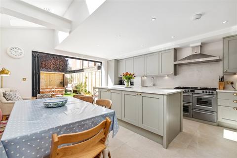 116 Alderbrook Road, Balham, London, SW12 8AA